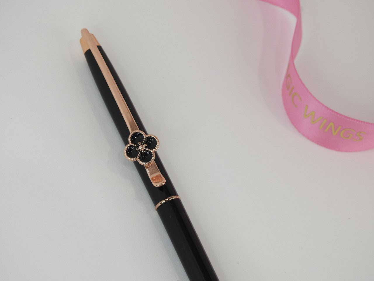 Black Rose Pen